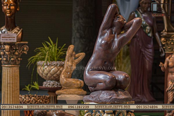 Điêu khắc nghệ thuật tượng cô gái nude